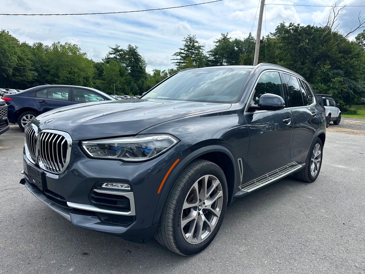 5UXCR6C57KLL23006 · 2019 BMW X5