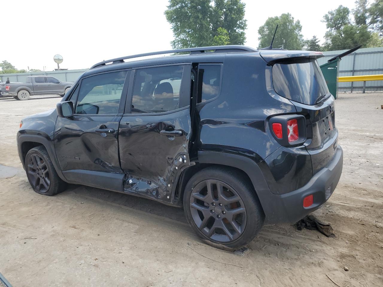 ZACNJCBB0MPM96708 · 2021 JEEP RENEGADE · 2/13