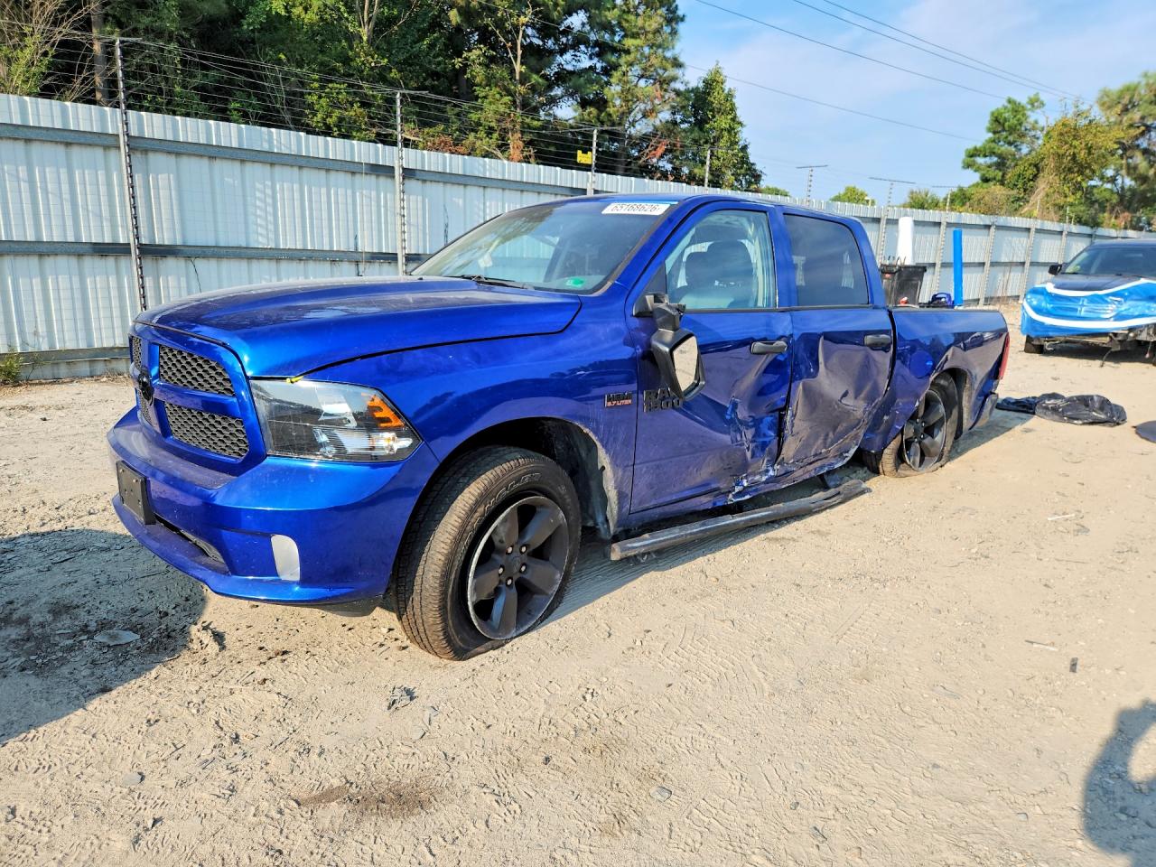 1C6RR7KT1JS332832 · 2018 RAM 1500