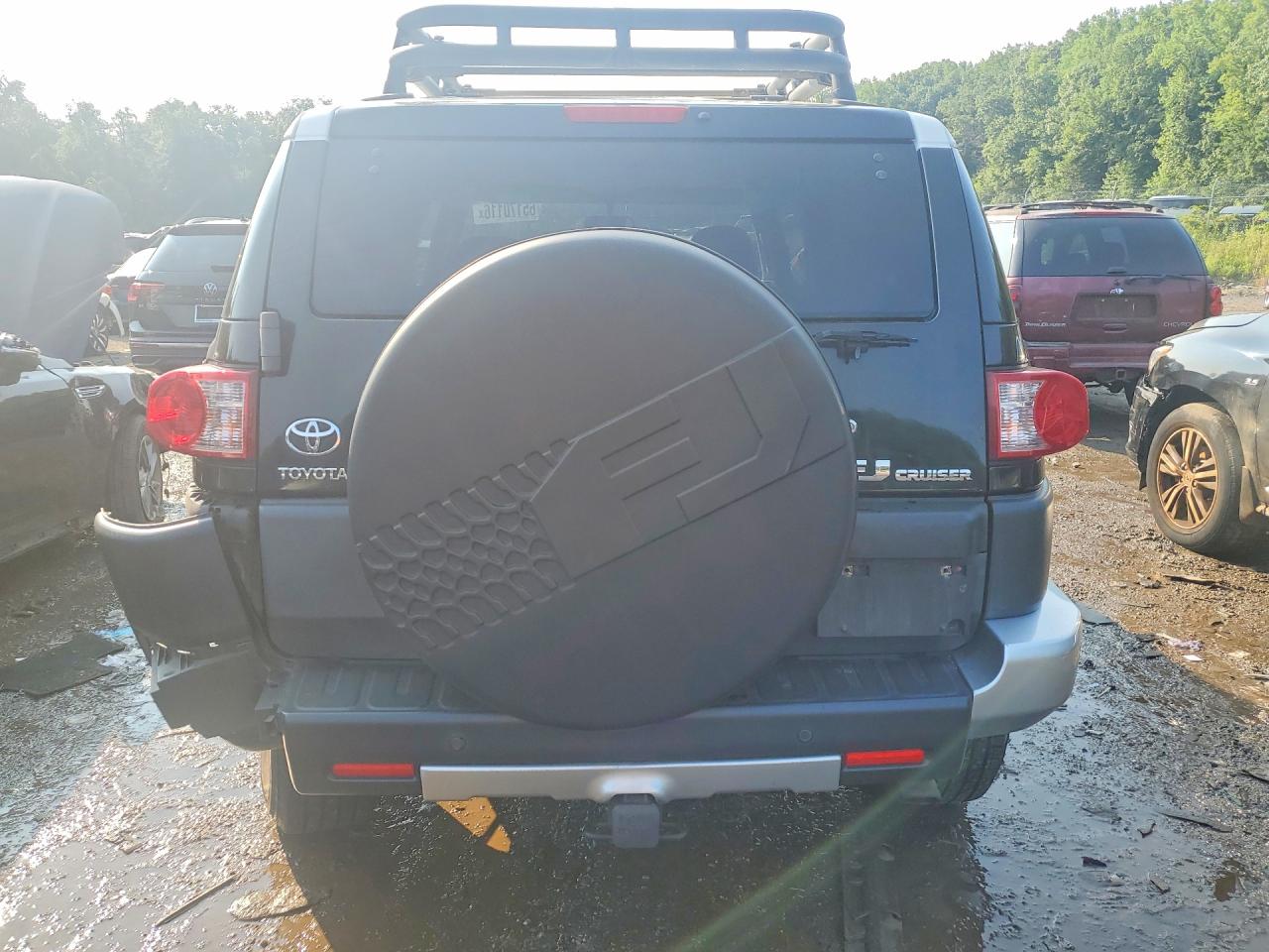 JTEBU11F670080125 · 2007 TOYOTA FJ CRUISER · 6/13