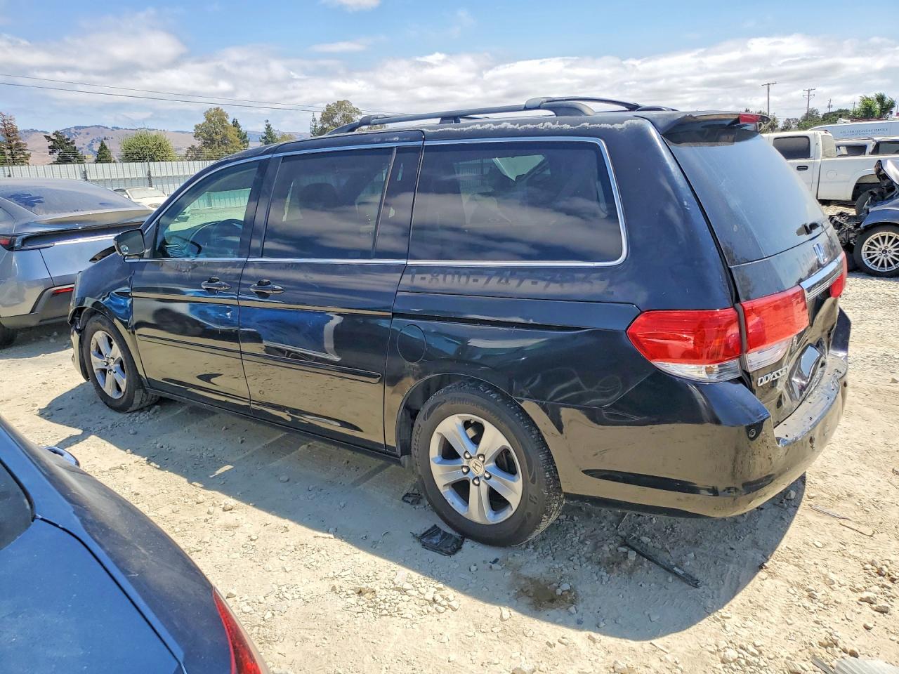 5FNRL38949B052071 · 2009 HONDA ODYSSEY EX · 2/13