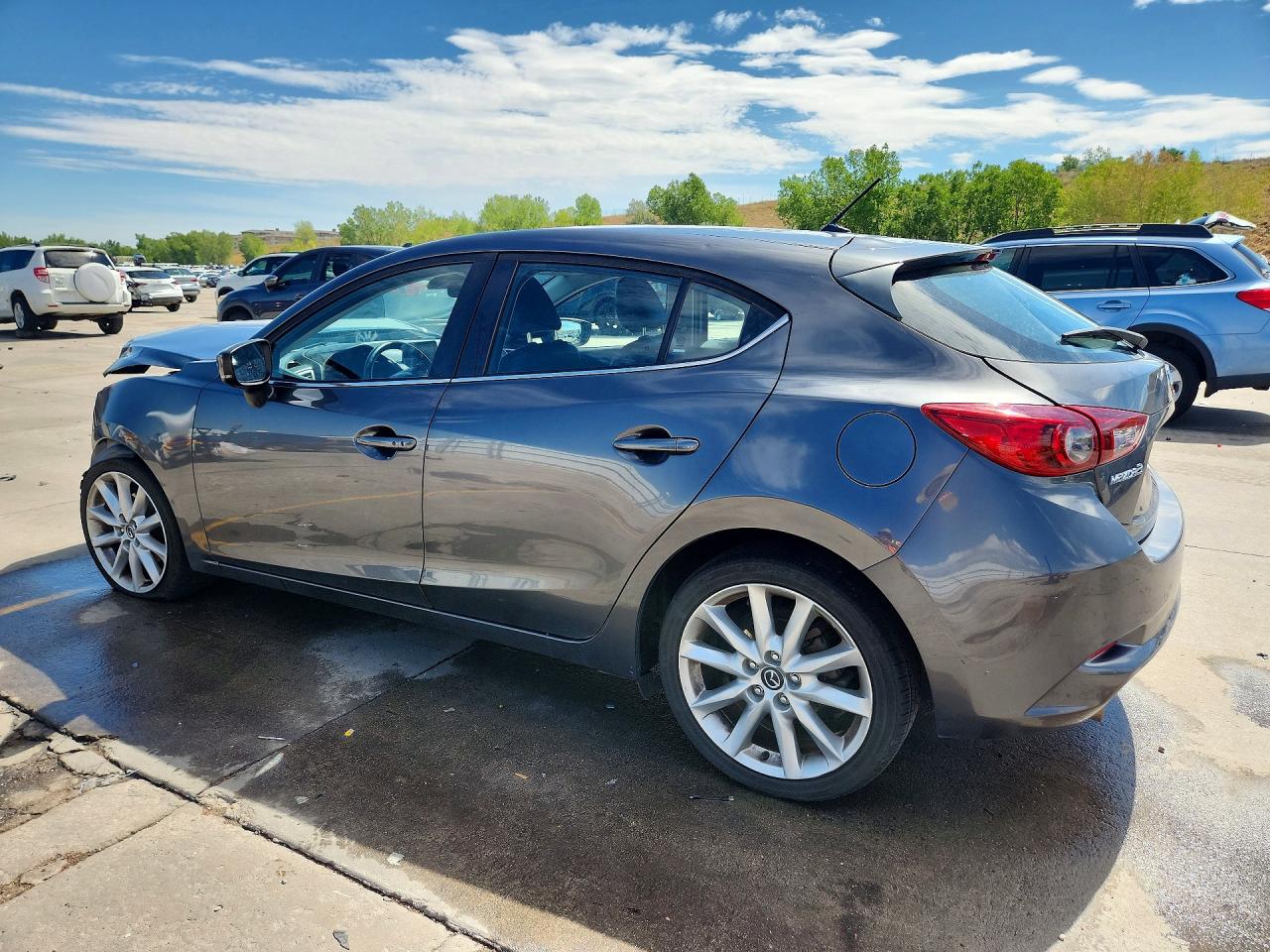 JM1BN1L32H1124024 · 2017 MAZDA 3 · 2/13