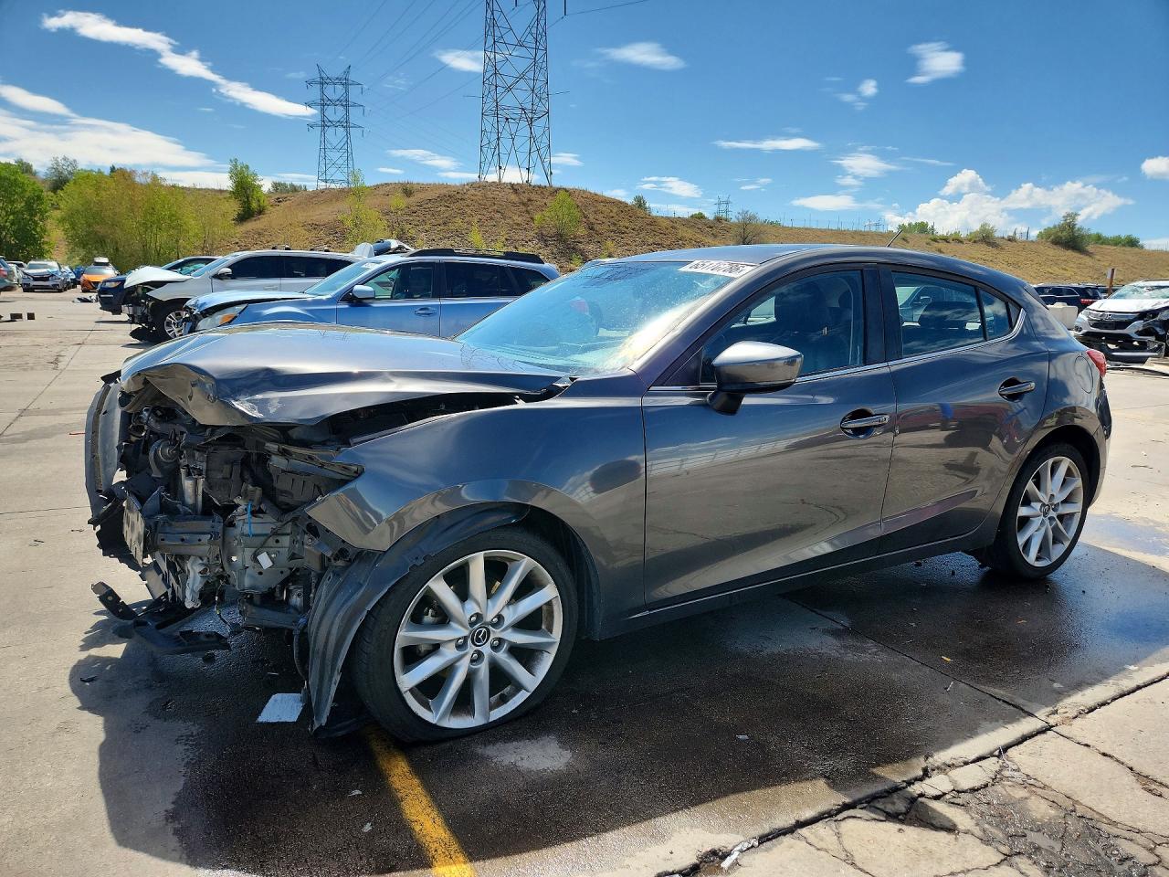 2017 MAZDA 3