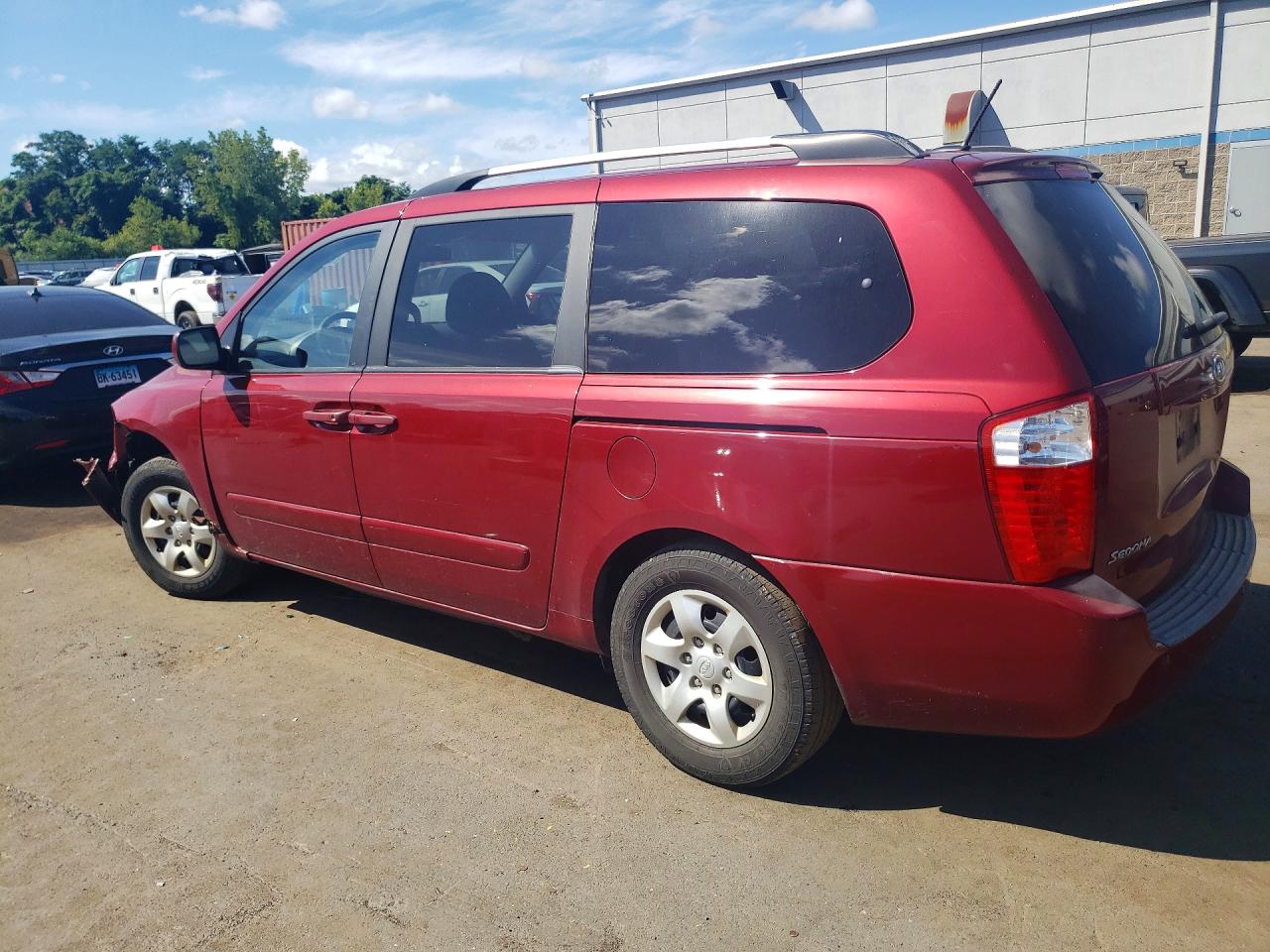KNDMG4C35A6343377 · 2010 KIA SEDONA · 2/13
