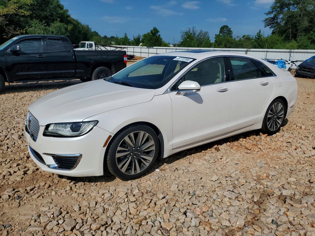3LN6L5F98HR607632 · 2017 LINCOLN MKZ