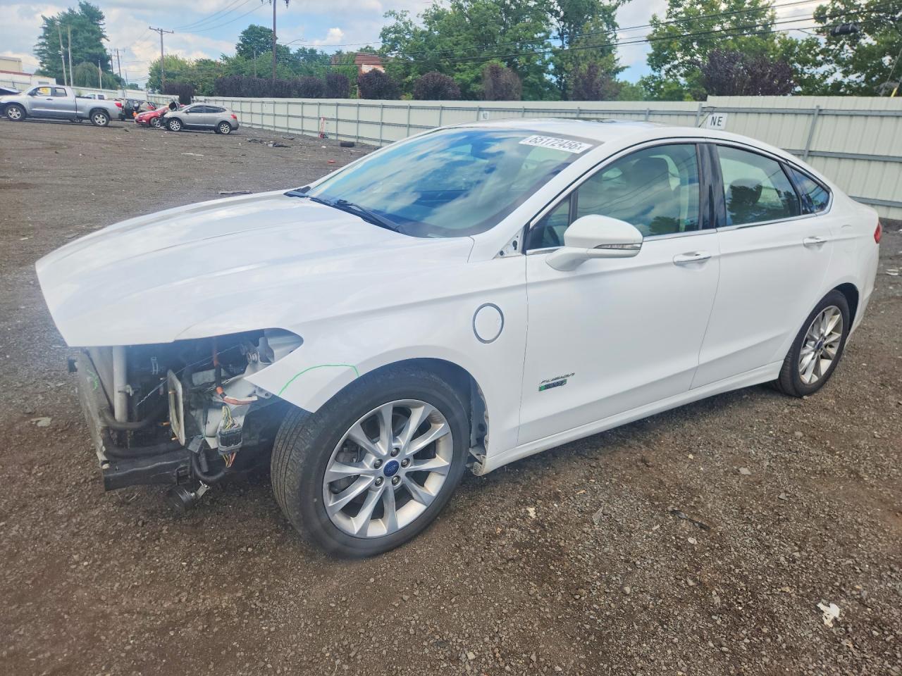 3FA6P0PU1HR225818 · 2017 FORD FUSION