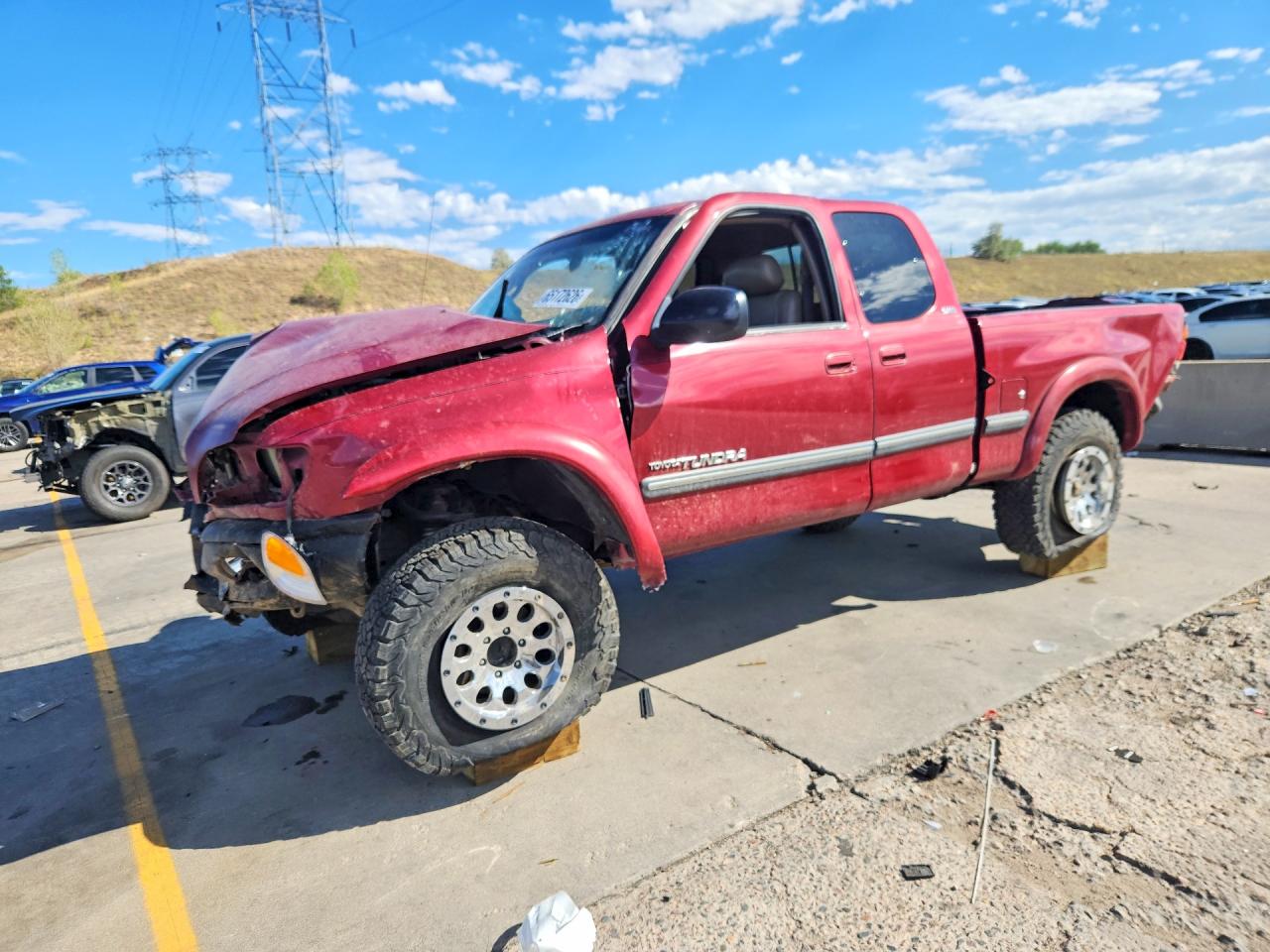 5TBRT3419YS078295 · 2000 TOYOTA TUNDRA
