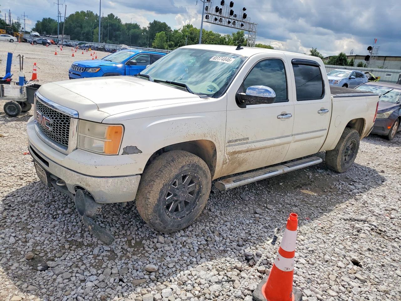 2011 GMC SIERRA