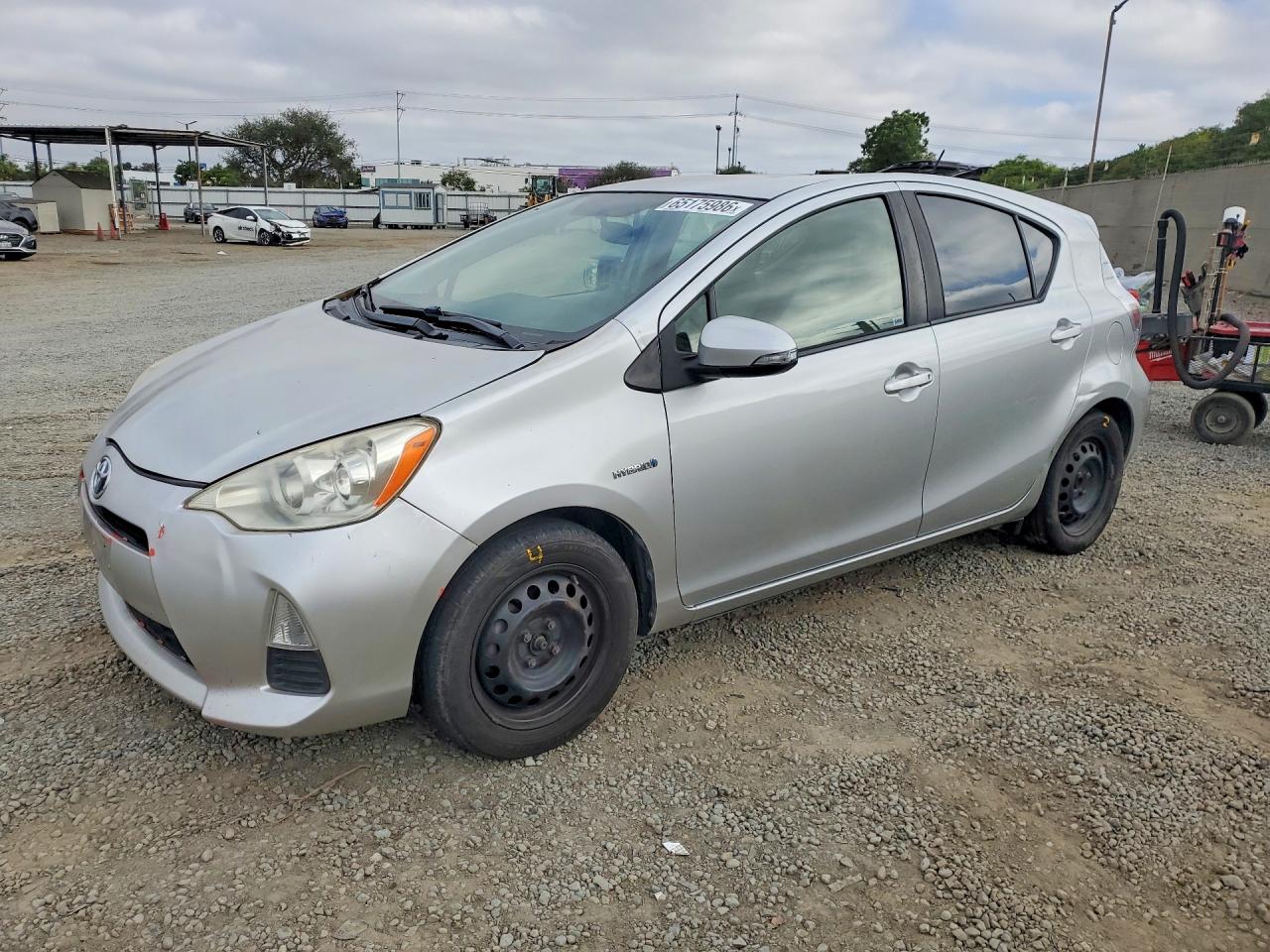 JTDKDTB34E1083522 · 2014 TOYOTA PRIUS C