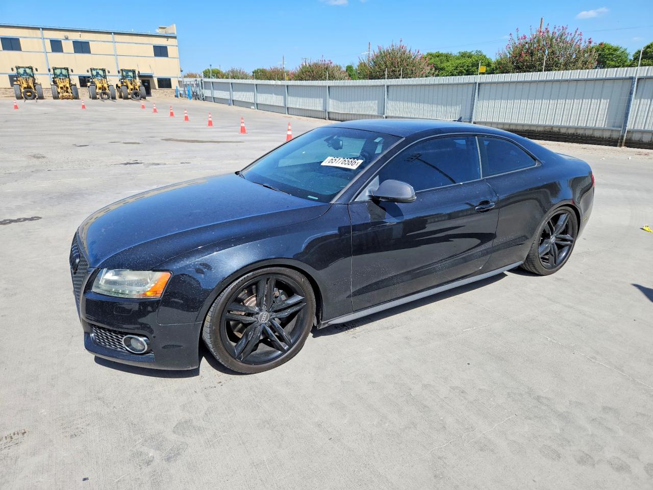 WAUVVAFR8AA084239 · 2010 AUDI S5