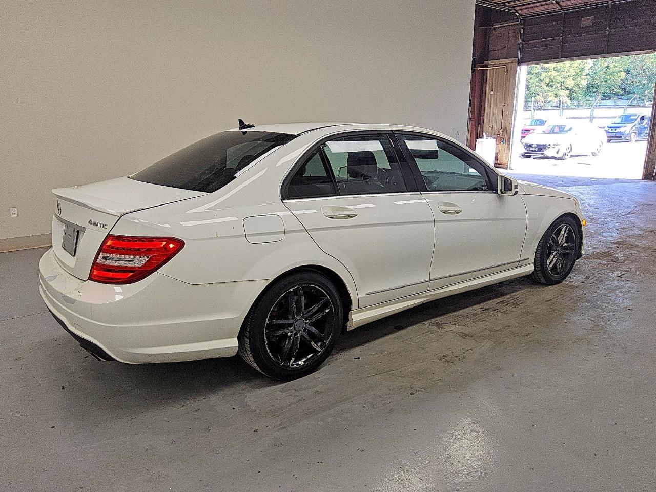 WDDGF8AB4DR297485 · 2013 MERCEDES-BENZ C · 3/12