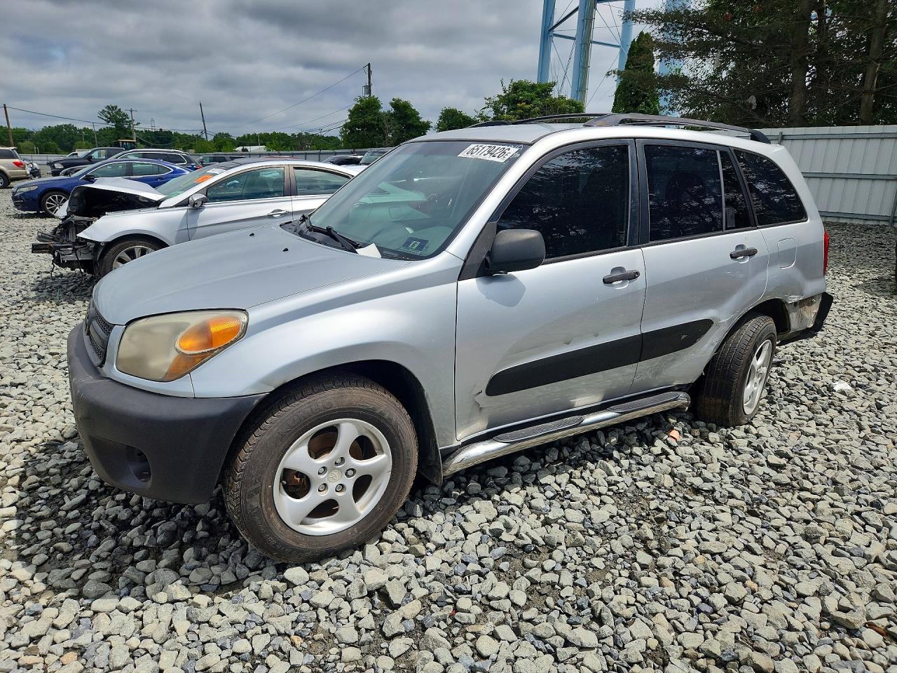2004 TOYOTA RAV4
