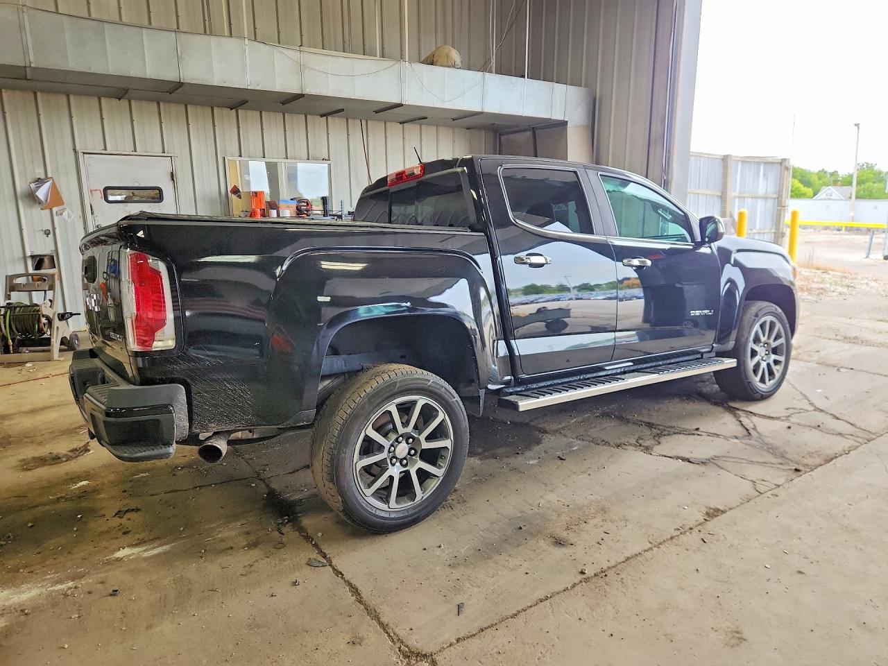 1GTG6EEN0J1194507 · 2018 GMC CANYON · 3/13