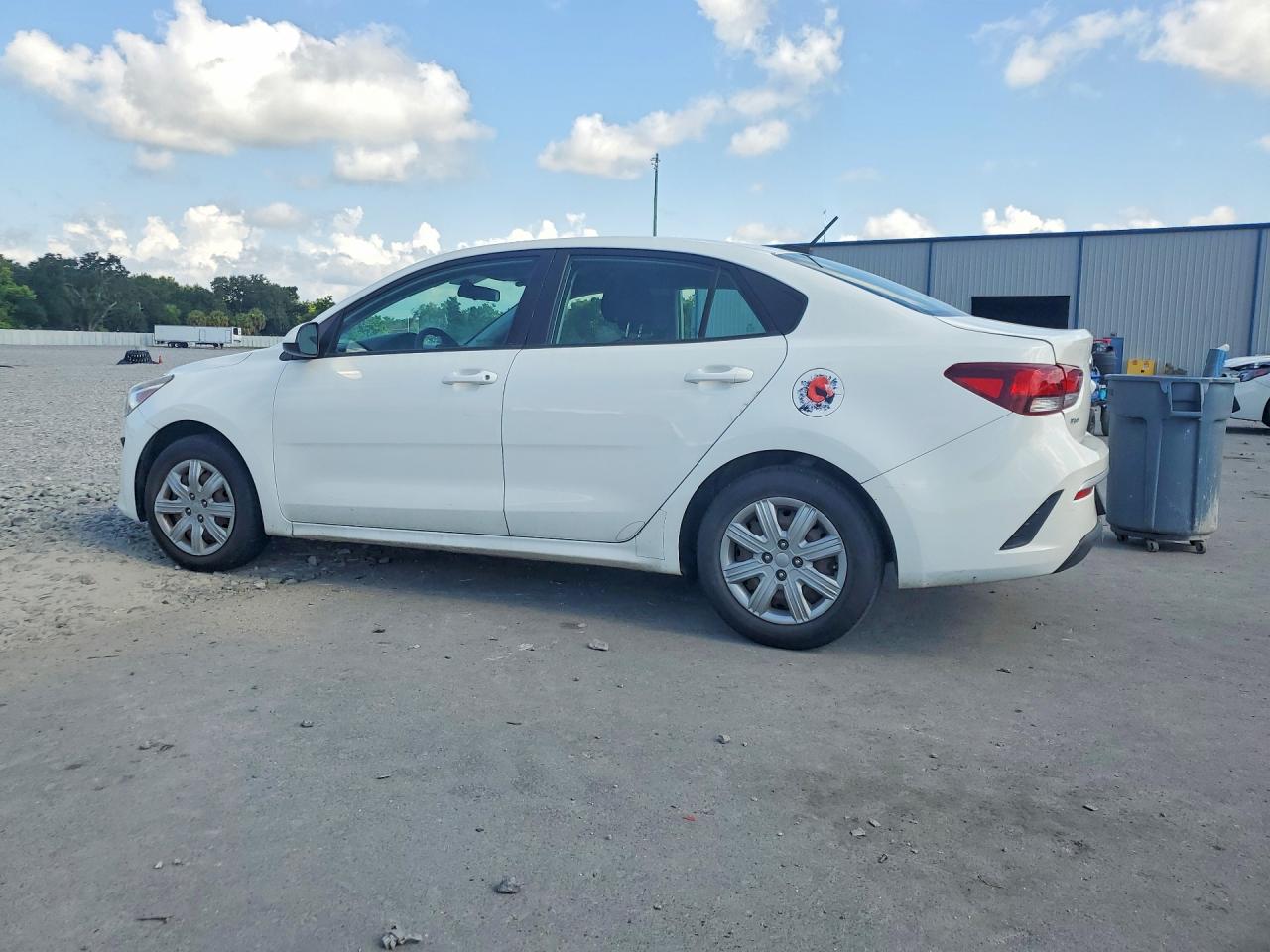 3KPA24AD3ME380987 · 2021 KIA RIO · 2/12