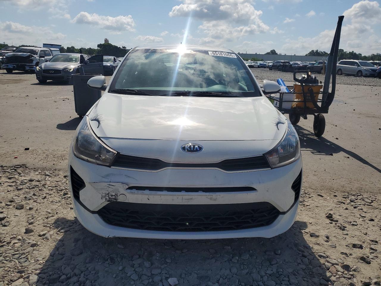 3KPA24AD3ME380987 · 2021 KIA RIO · 5/12