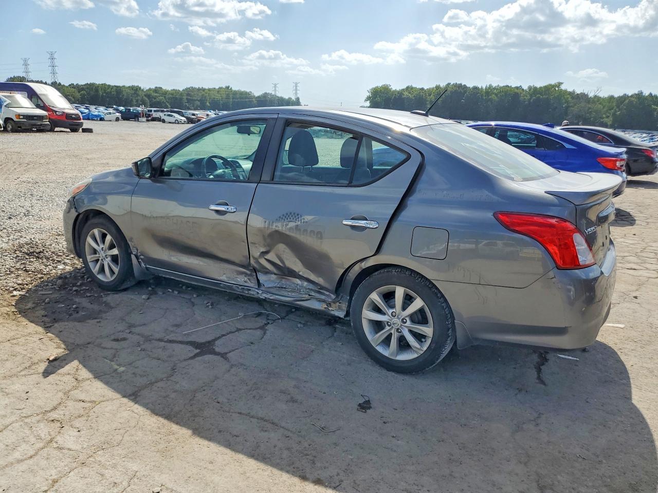 3N1CN7AP3GL853754 · 2016 NISSAN VERSA · 2/12