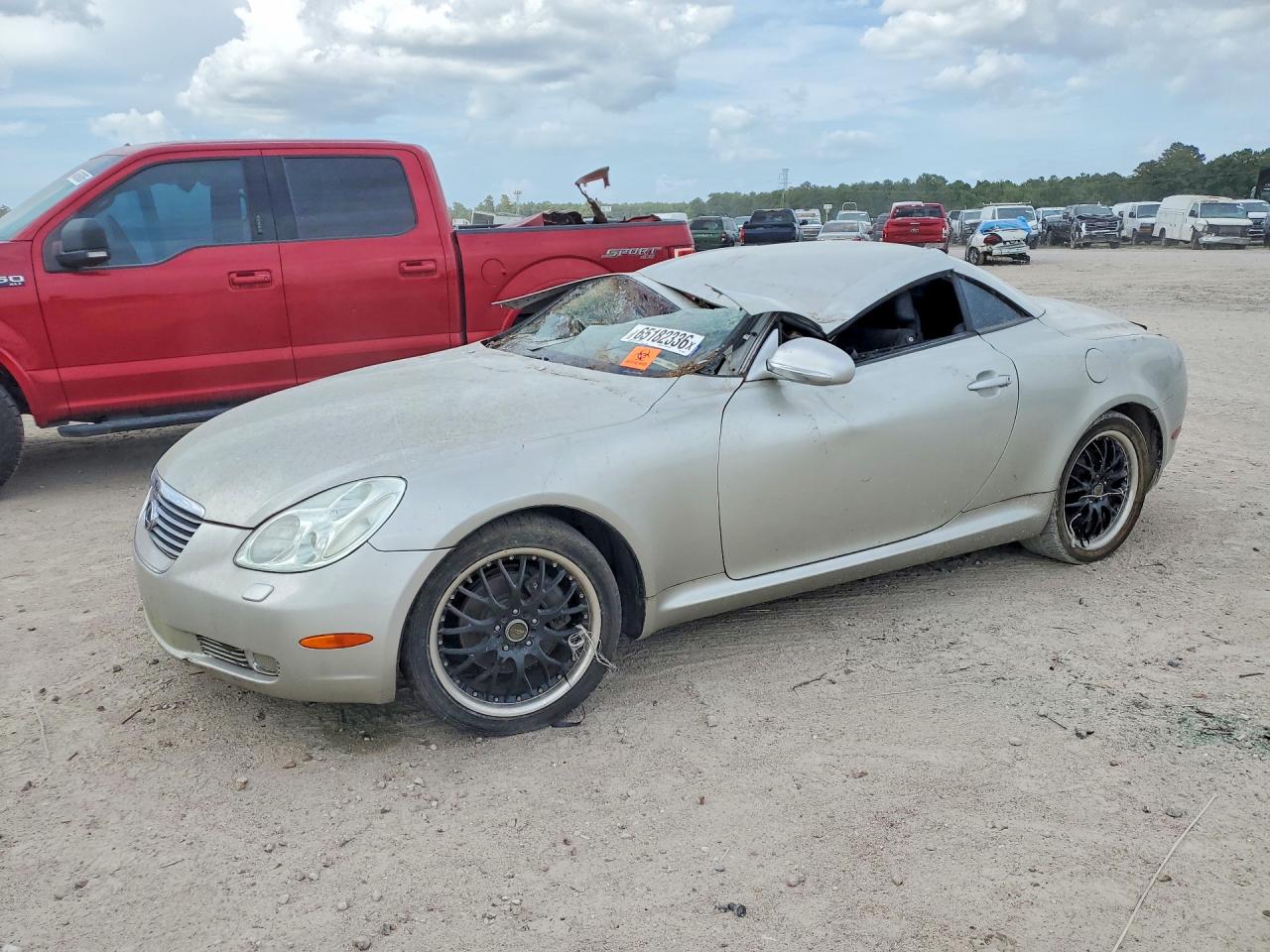 JTHFN48Y420019861 · 2002 LEXUS SC