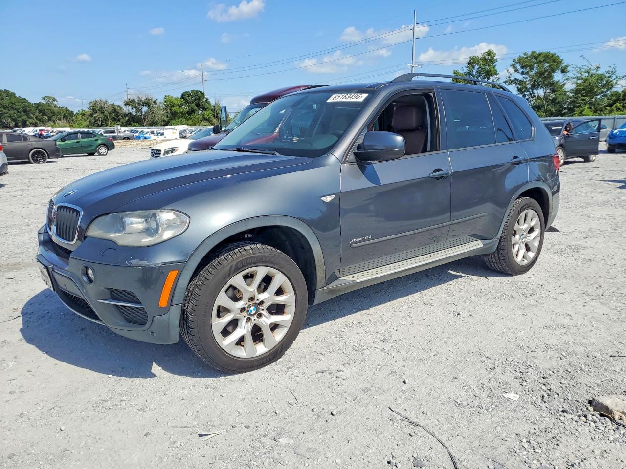 5UXZV4C5XD0B04705 · 2013 BMW X5