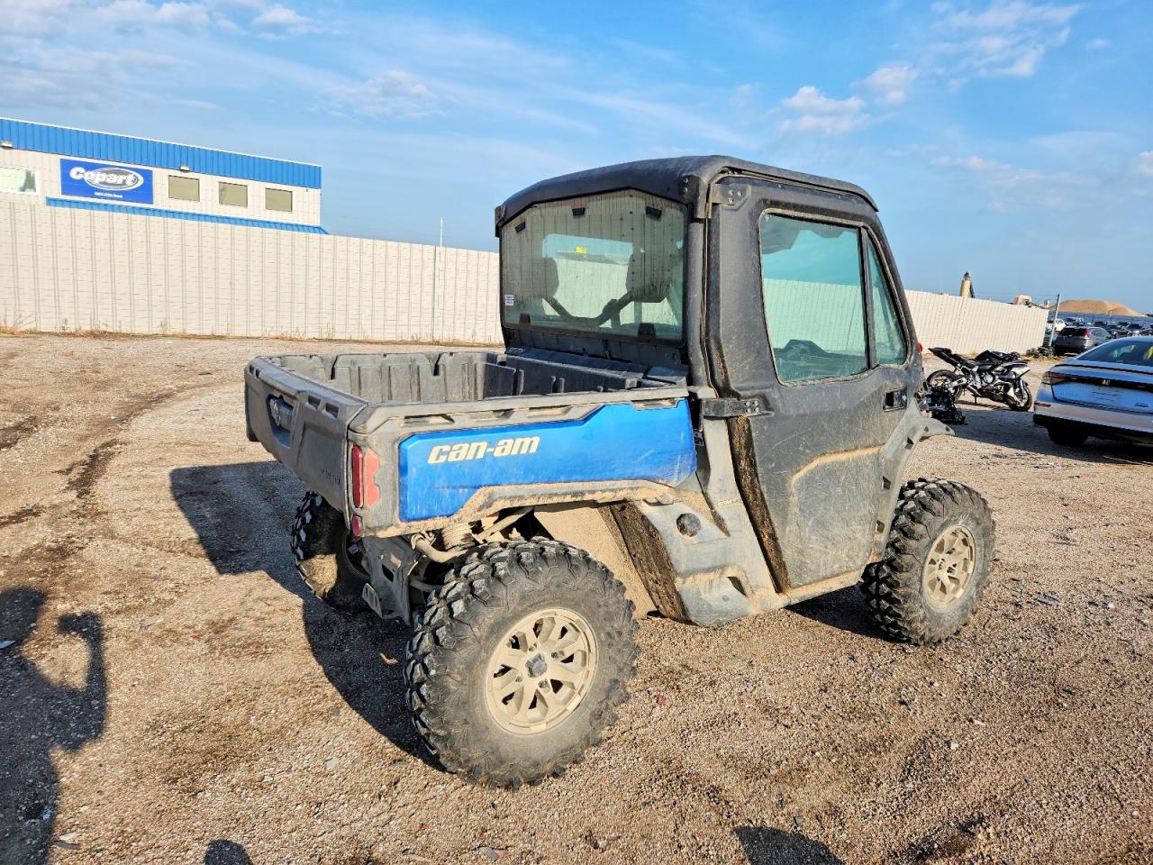 3JBUVAX44MK003647 · 2021 CAN-AM DEFENDER · 4/10