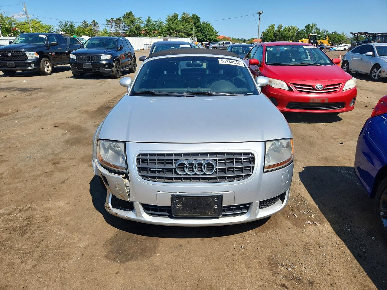 TRUUF28N551007352 · 2005 AUDI TT · 5/12
