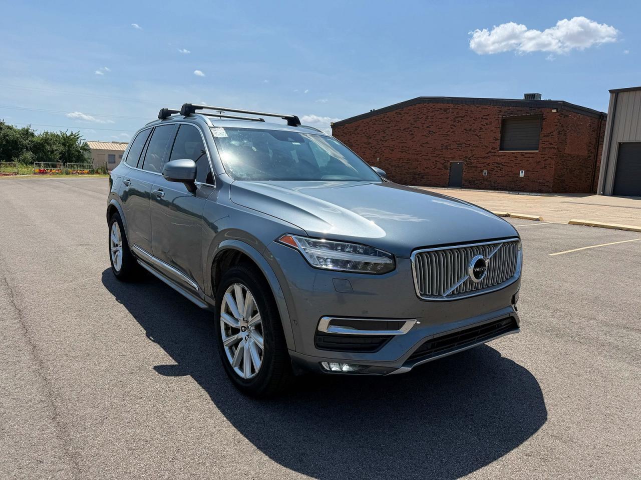 YV4A22PL4H1170701 · 2017 VOLVO XC90