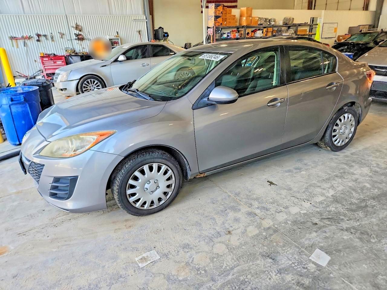 2010 MAZDA 3