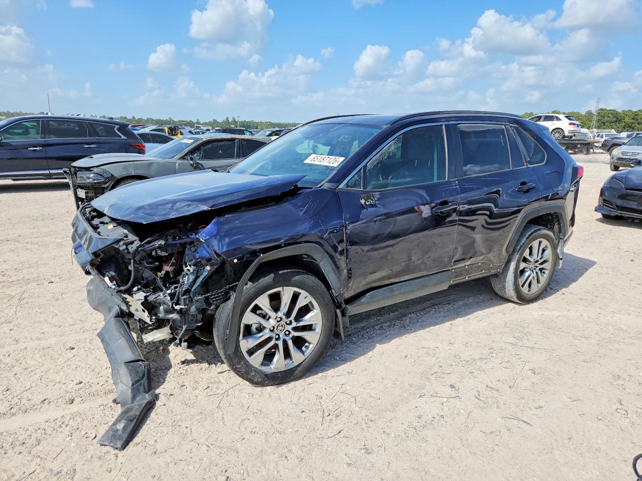 2T3C1RFV8RW302985 · 2024 TOYOTA RAV4