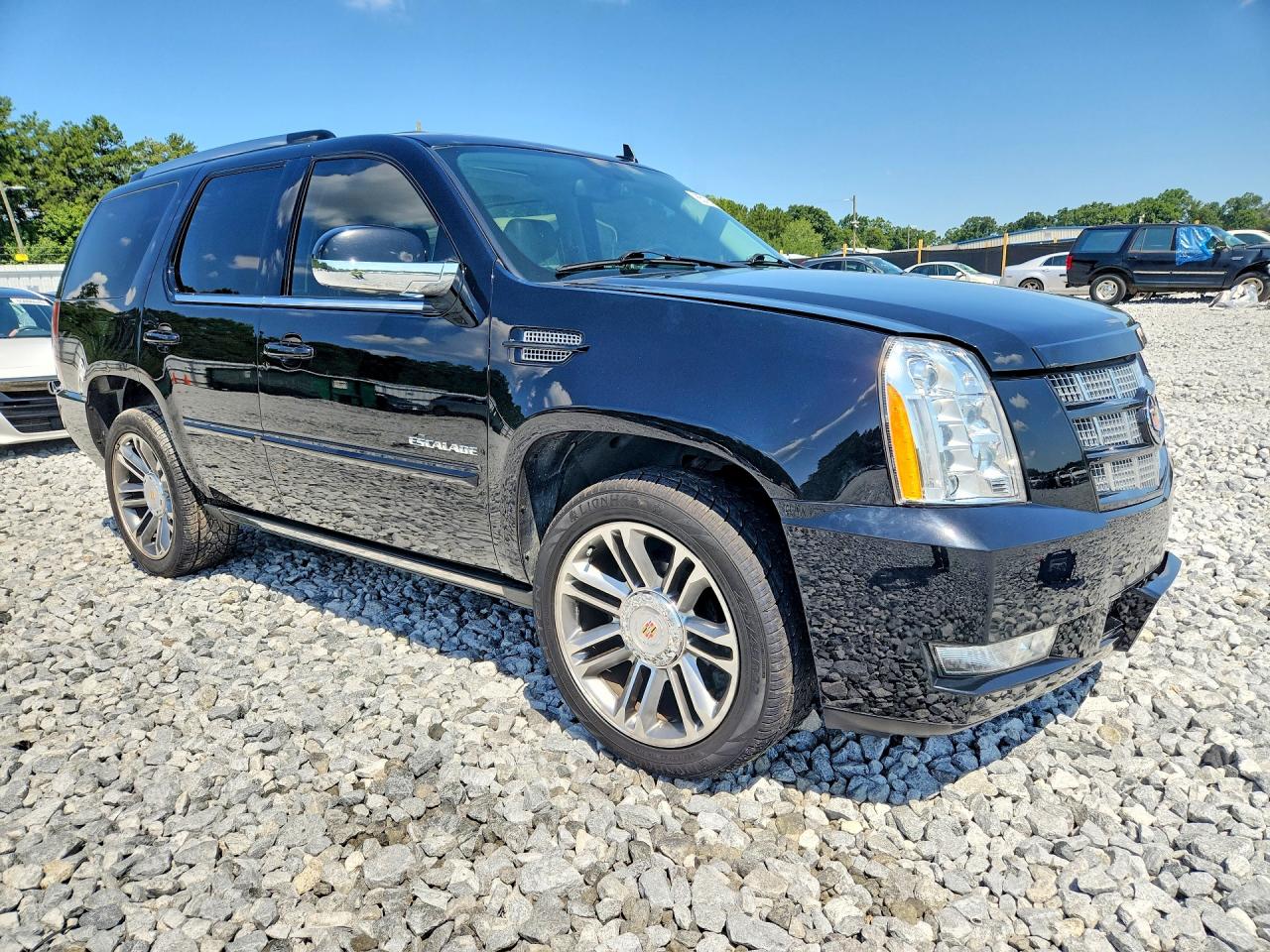 1GYS4CEF6DR257459 · 2013 CADILLAC ESCALADE · 4/13