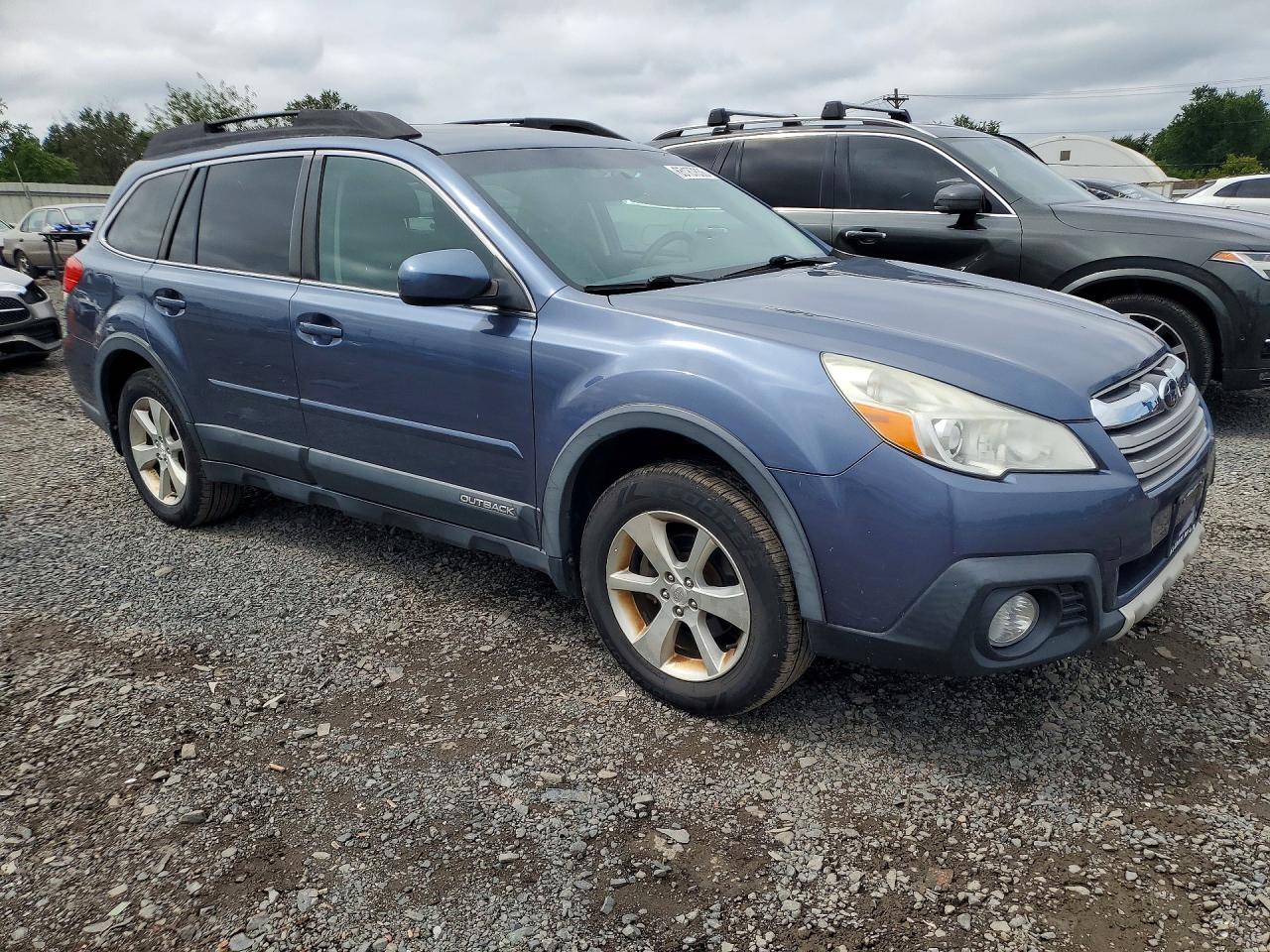 4S4BRBLC0E3296882 · 2014 SUBARU OUTBACK · 4/13