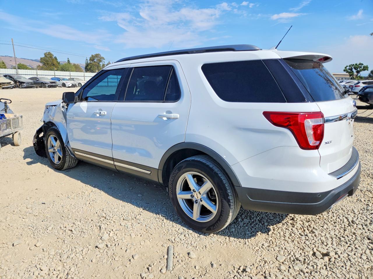 1FM5K7D87JGB39474 · 2018 FORD EXPLORER · 2/13