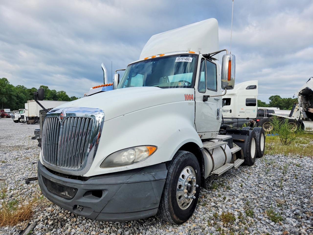 2011 INTERNATIONAL PROSTAR