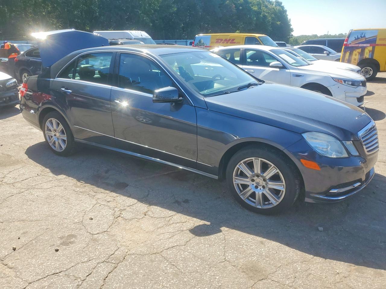 WDDHF8JB8DA666061 · 2013 MERCEDES-BENZ E · 4/12