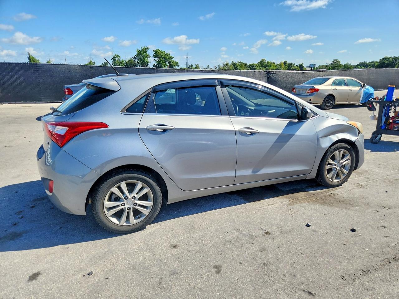 KMHD35LH0EU227840 · 2014 HYUNDAI ELANTRA GT · 3/12