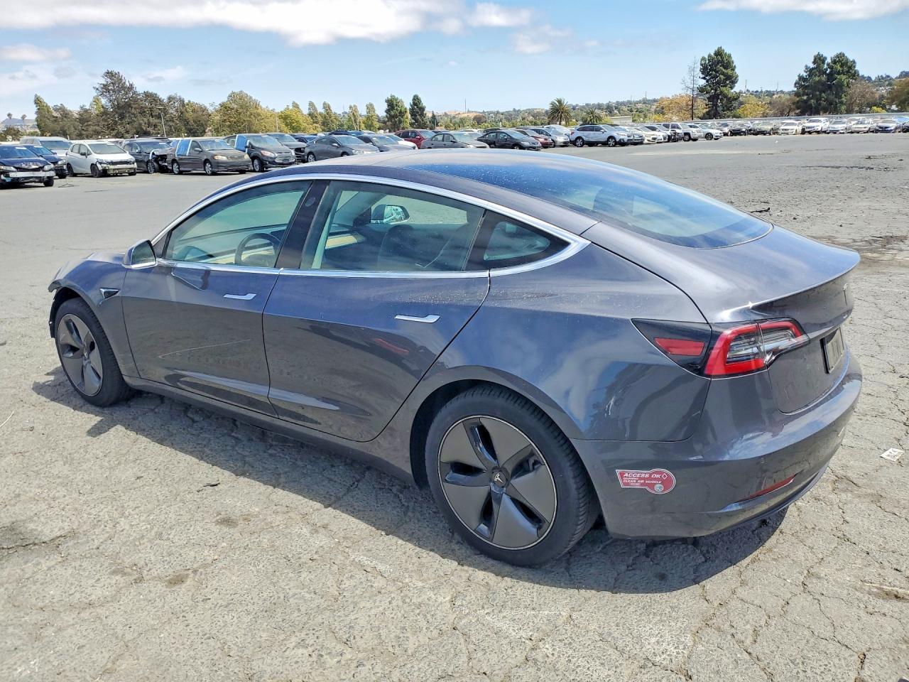 5YJ3E1EA0KF325502 · 2019 TESLA MODEL 3 · 2/12