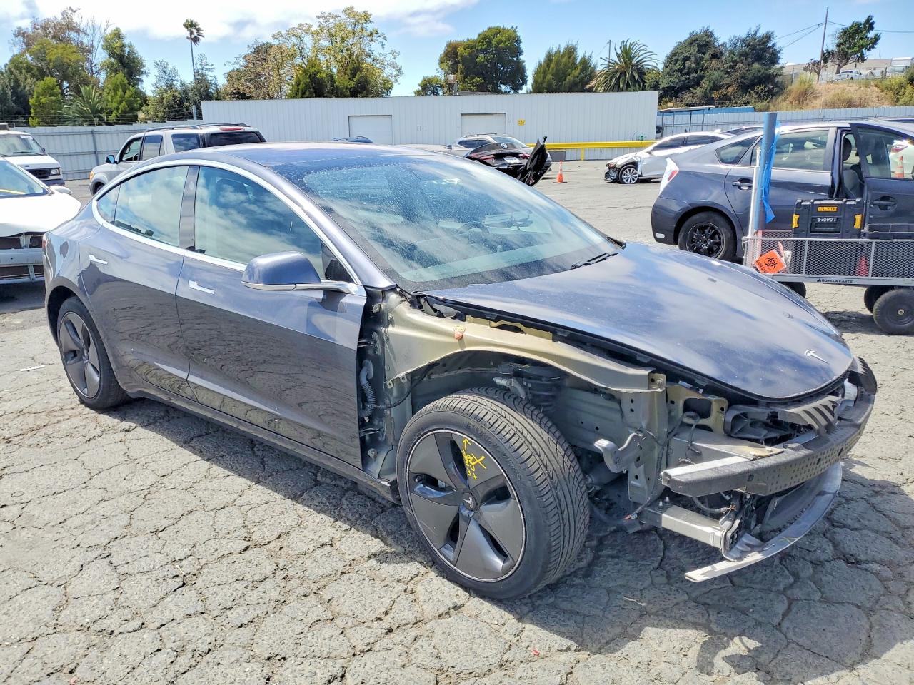 5YJ3E1EA0KF325502 · 2019 TESLA MODEL 3 · 4/12