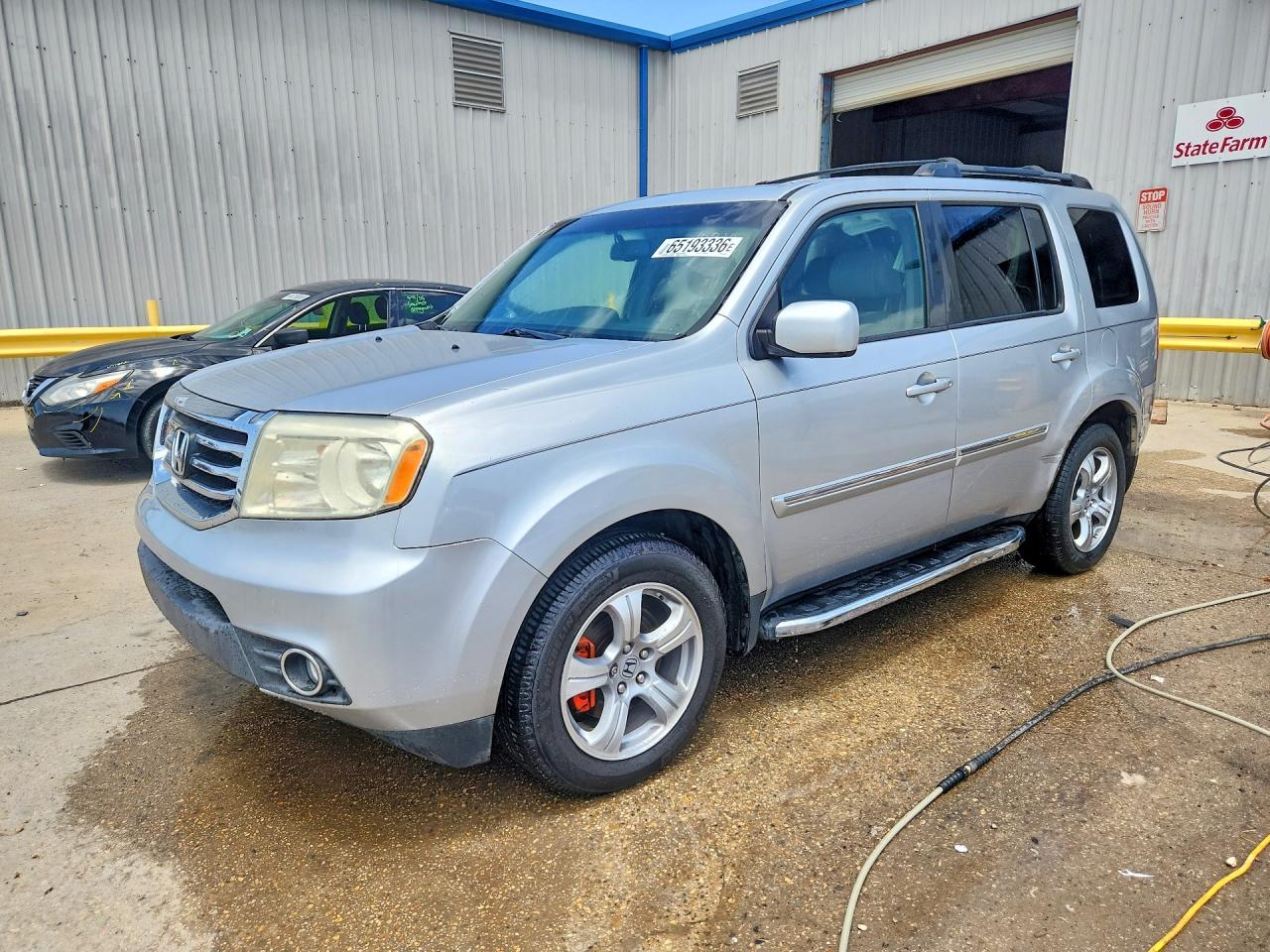 5FNYF3H53DB025615 · 2013 HONDA PILOT