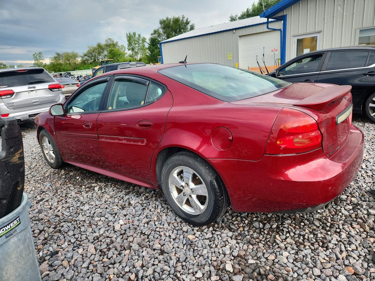 2G2WP552581178164 · 2008 PONTIAC GRAND PRIX · 2/12