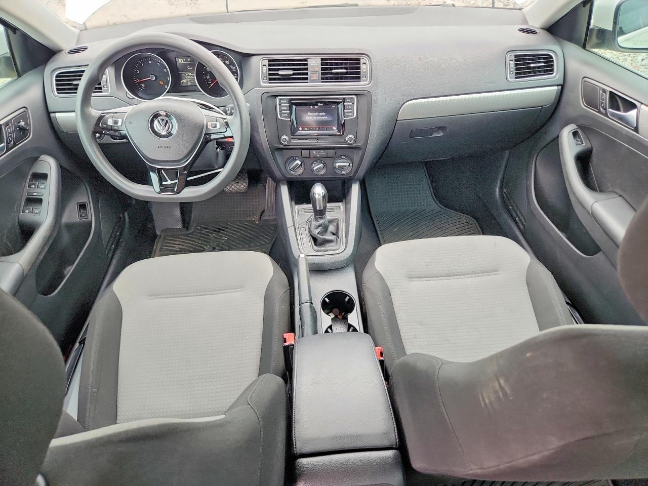 3VW2B7AJ8HM349917 · 2017 VOLKSWAGEN JETTA · 8/12