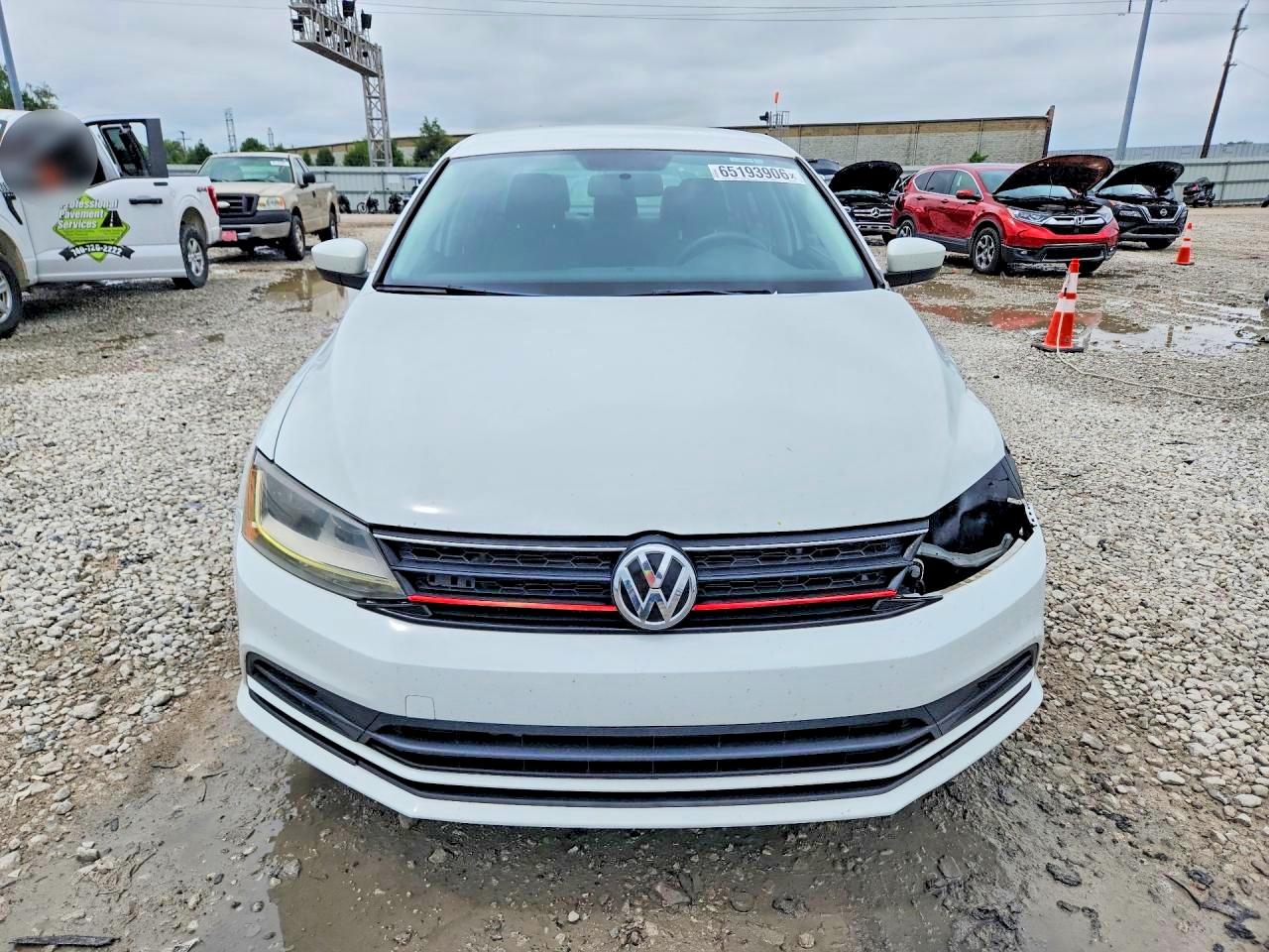 3VW2B7AJ8HM349917 · 2017 VOLKSWAGEN JETTA · 5/12