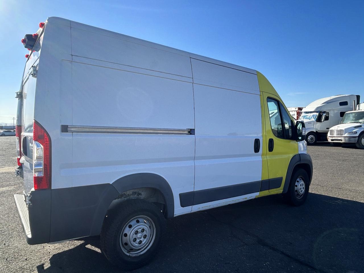 3C6TRVBG8JE139786 · 2018 RAM PROMASTER 1500 · 3/13