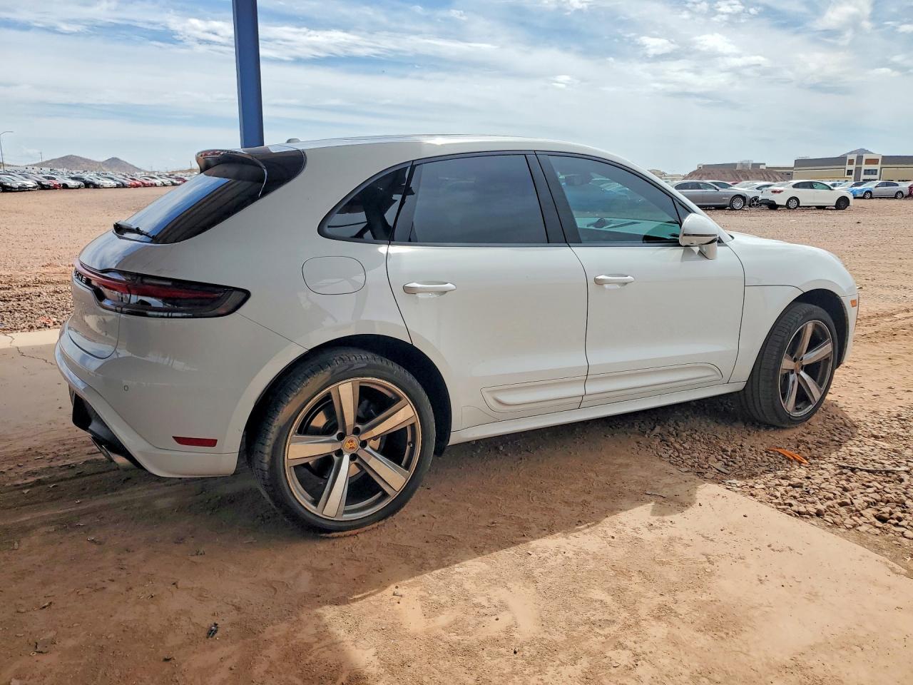 WP1AA2A55PLB09665 · 2023 PORSCHE MACAN · 3/12