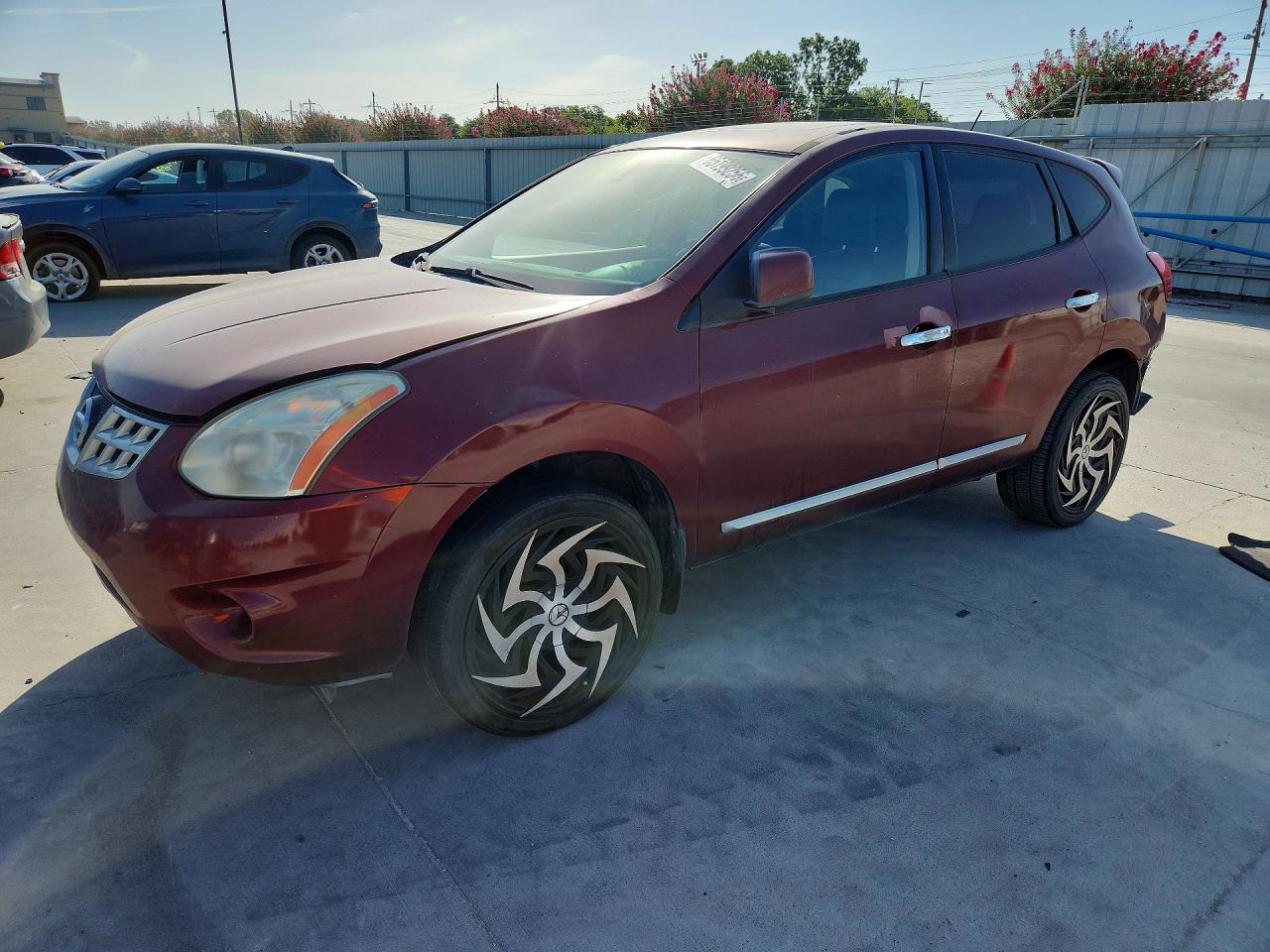 JN8AS5MT0BW186997 · 2011 NISSAN ROGUE
