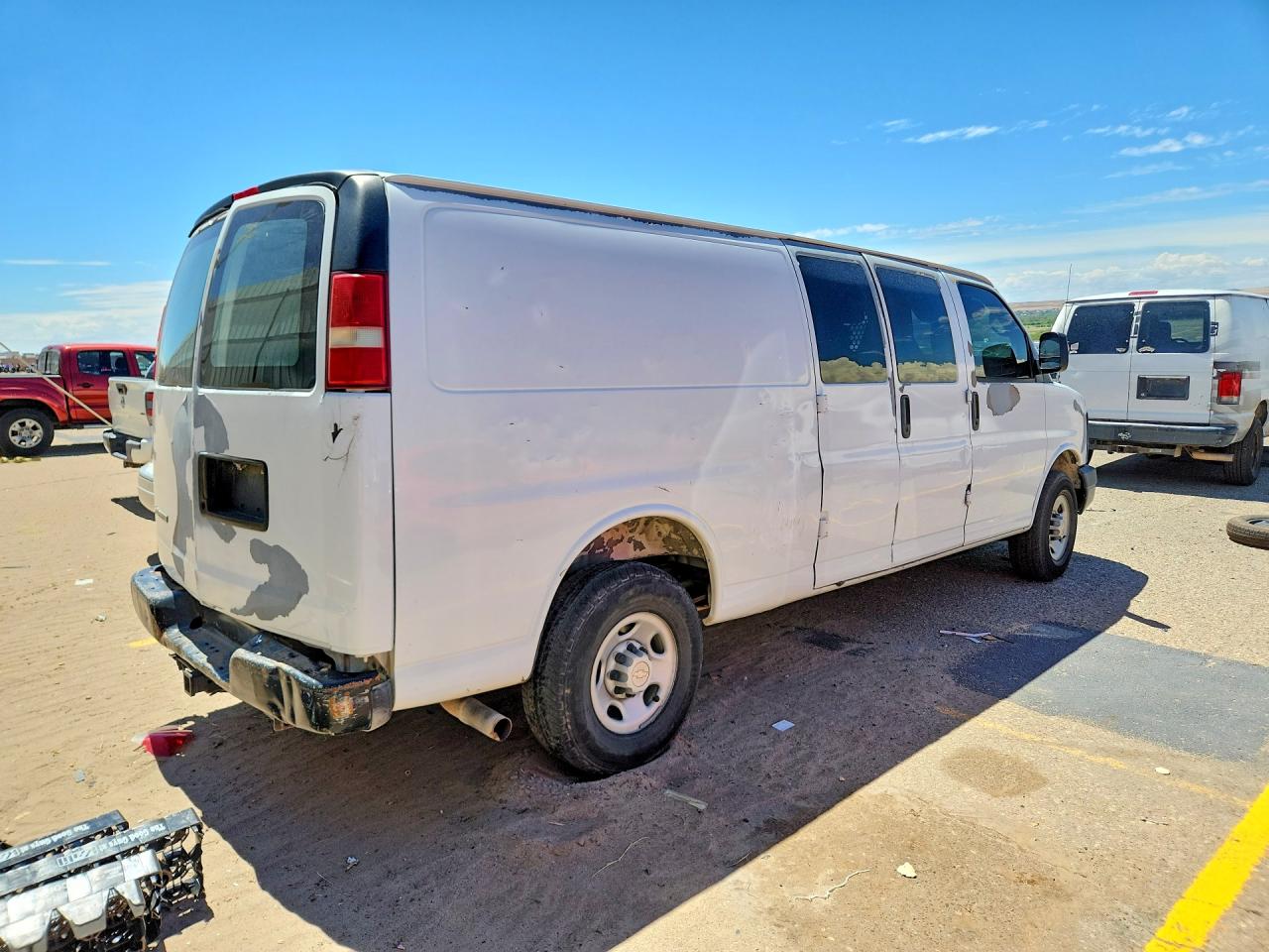 1GCGG29K781229226 · 2008 CHEVROLET EXPRESS G2500 · 3/13