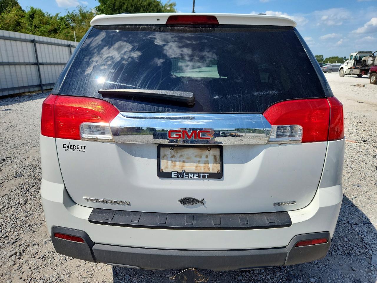 2GKFLXEK0F6187622 · 2015 GMC TERRAIN · 6/13