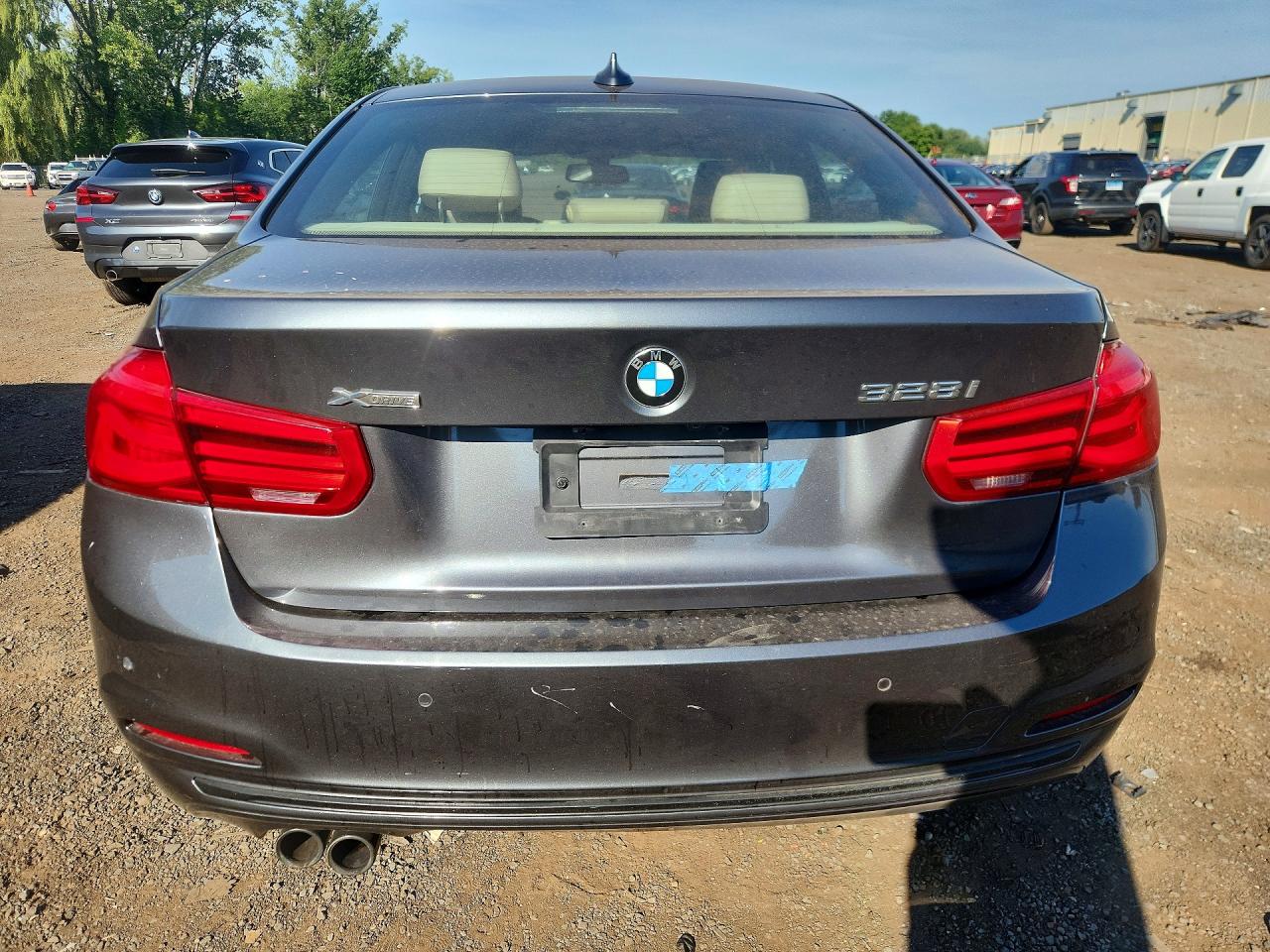 WBA8E3G56GNU05569 · 2016 BMW 328 · 6/12