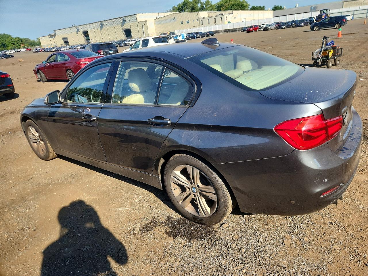 WBA8E3G56GNU05569 · 2016 BMW 328 · 2/12