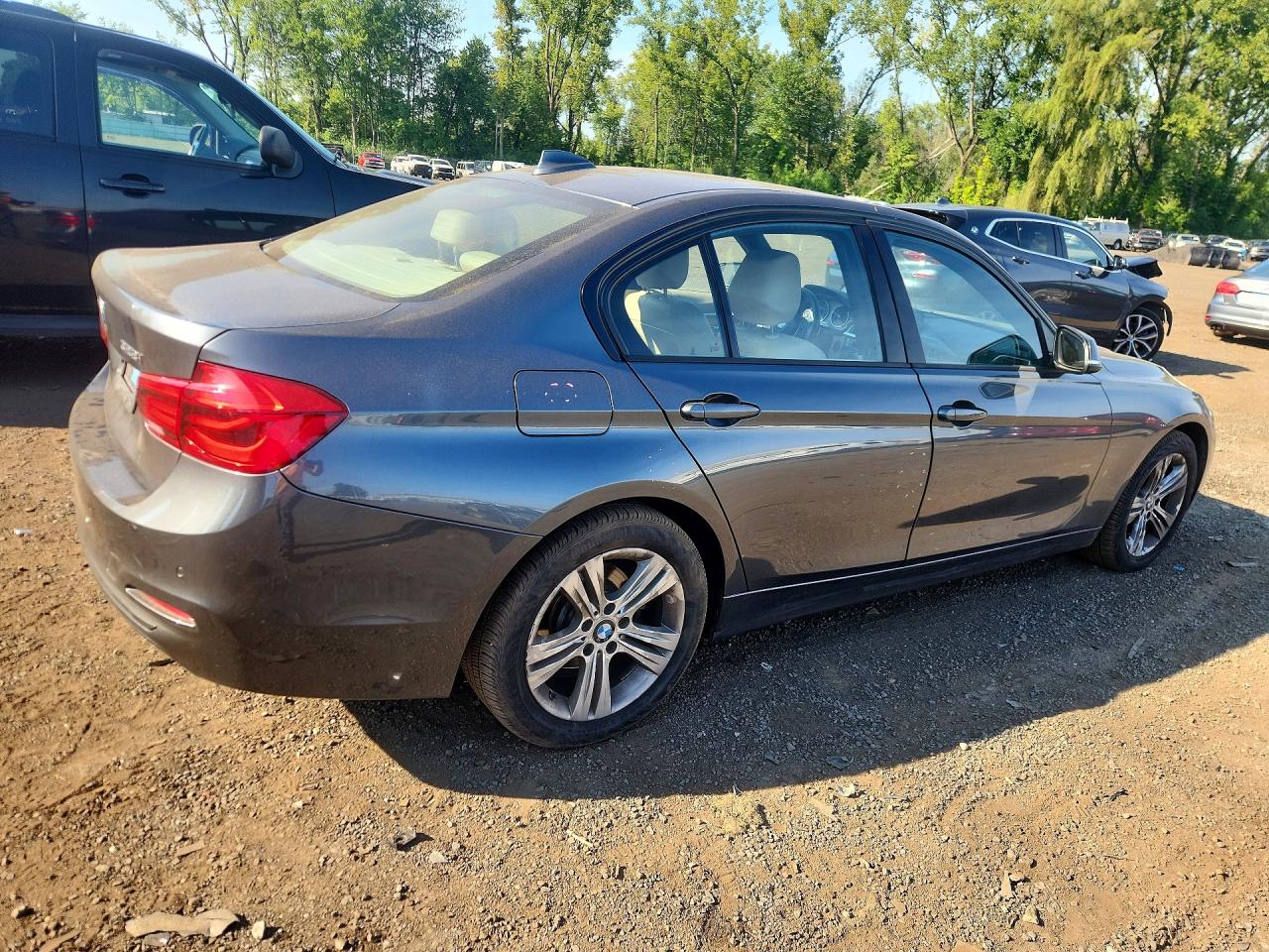 WBA8E3G56GNU05569 · 2016 BMW 328 · 3/12