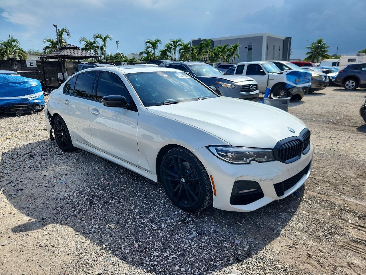 3MW5R7J07M8C00921 · 2021 BMW 330XI · 4/13