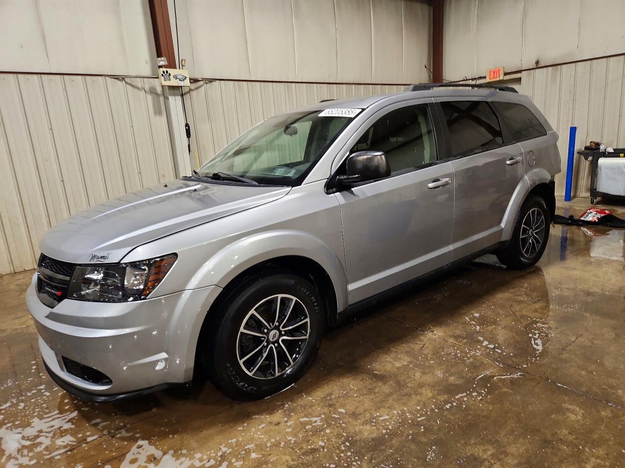 3C4PDCAB1JT212351 · 2018 DODGE JOURNEY