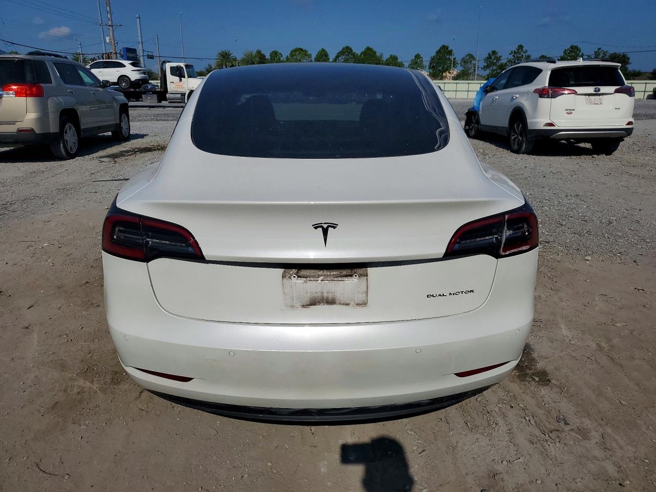 5YJ3E1EB6MF992702 · 2021 TESLA MODEL 3 · 6/12